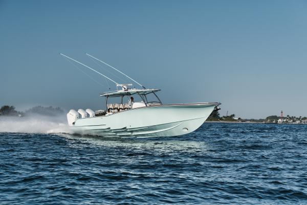 2026 Mag Bay 43 CC