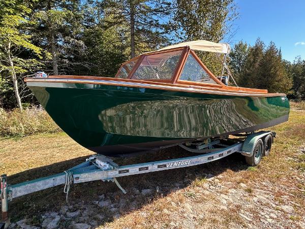 1996 Redfern 22