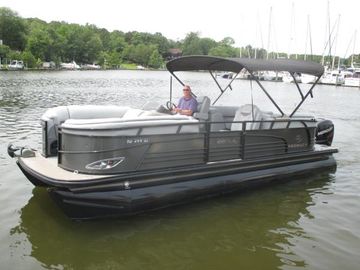 2017 Regency 220 LE3
