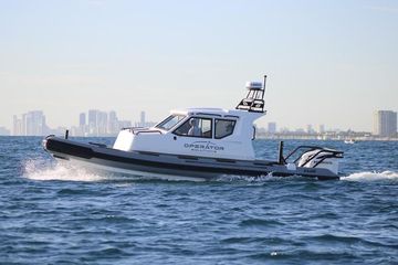 2022 Fluid Watercraft Patrol 880 Cabin
