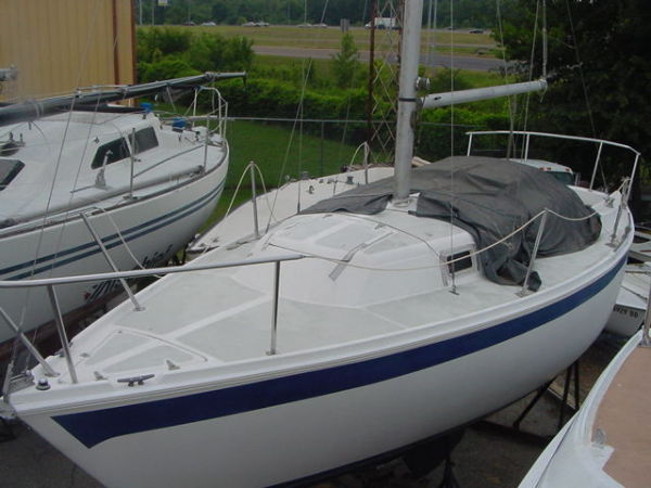 CAL 25 MK II Photo 1