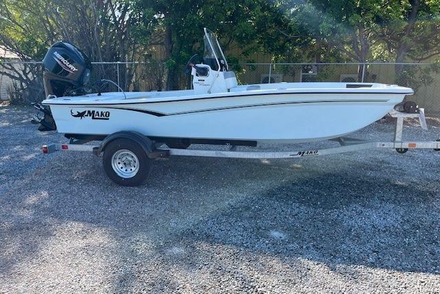 2026 Mako Pro Skiff 15 CC