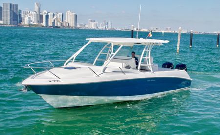 2012 Boston Whaler 320 Outrage Cuddy Cabin Miami Florida Boats Com