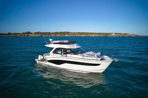 2024 Beneteau Anteras 12