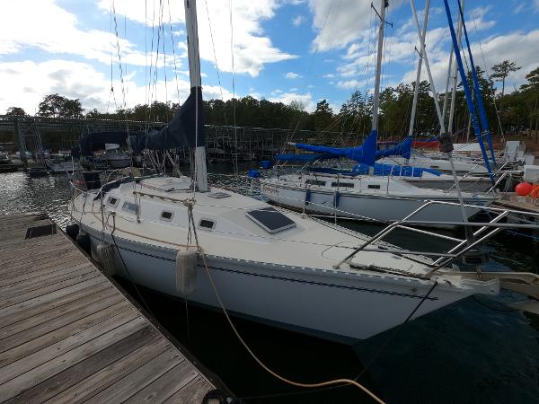 1986 Pearson 33-2