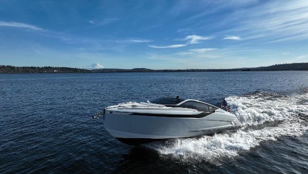 2021 Fairline F//Line 33