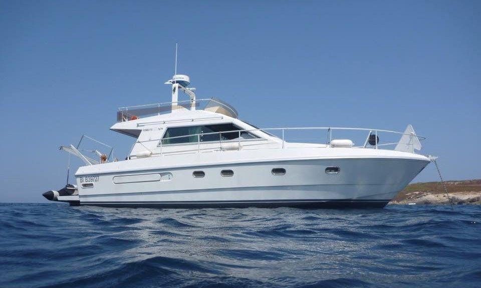 Ferretti Yachts 36 Fly