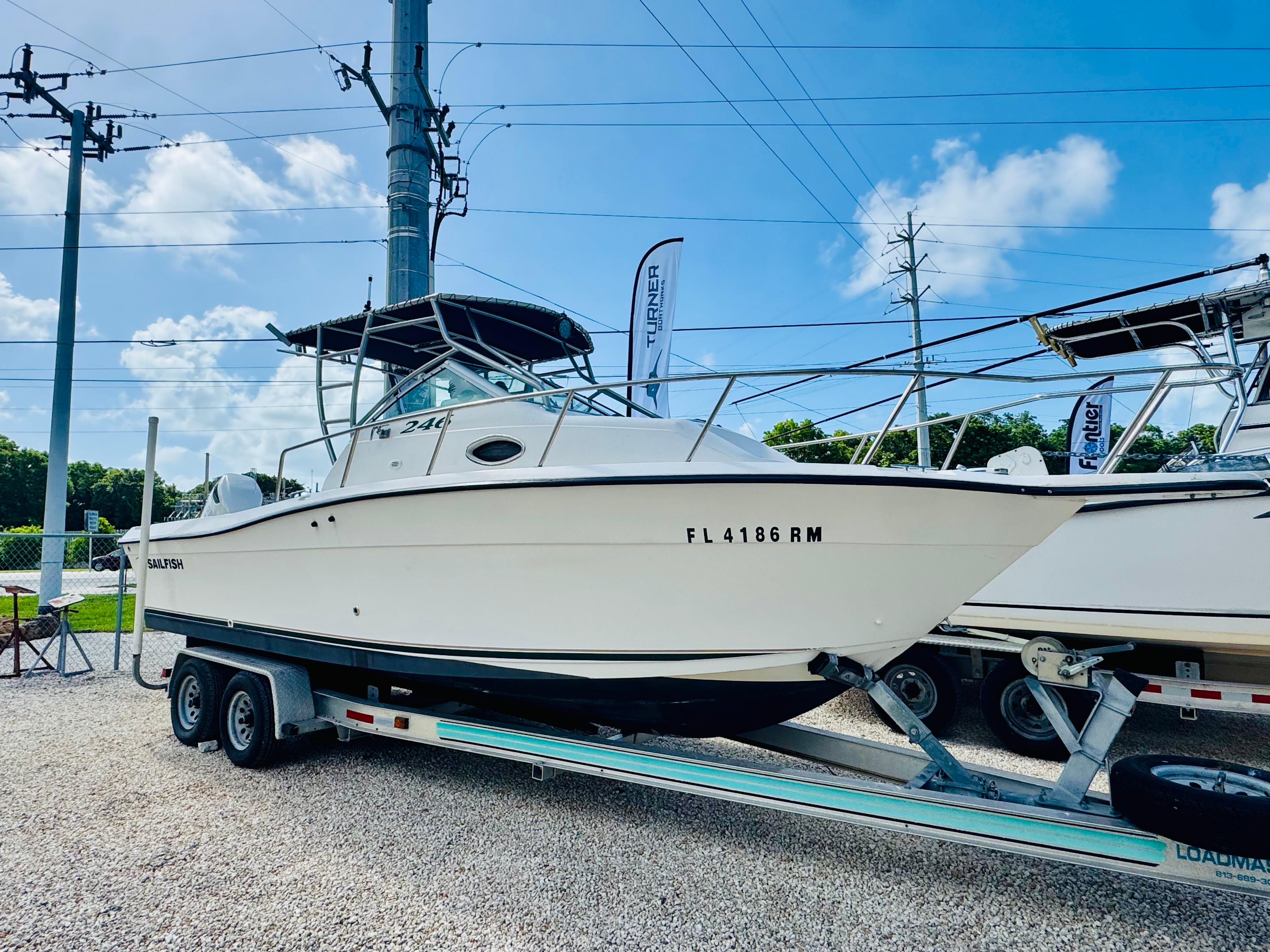 1998 Sailfish 246 WAC