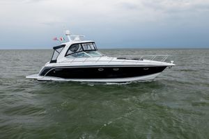Formula 40 Performance Cruiser 2008 Formula 40 Performance Cruiser on open water, side view.