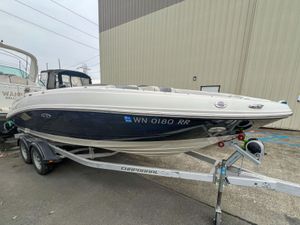 Sea Ray 210 Select