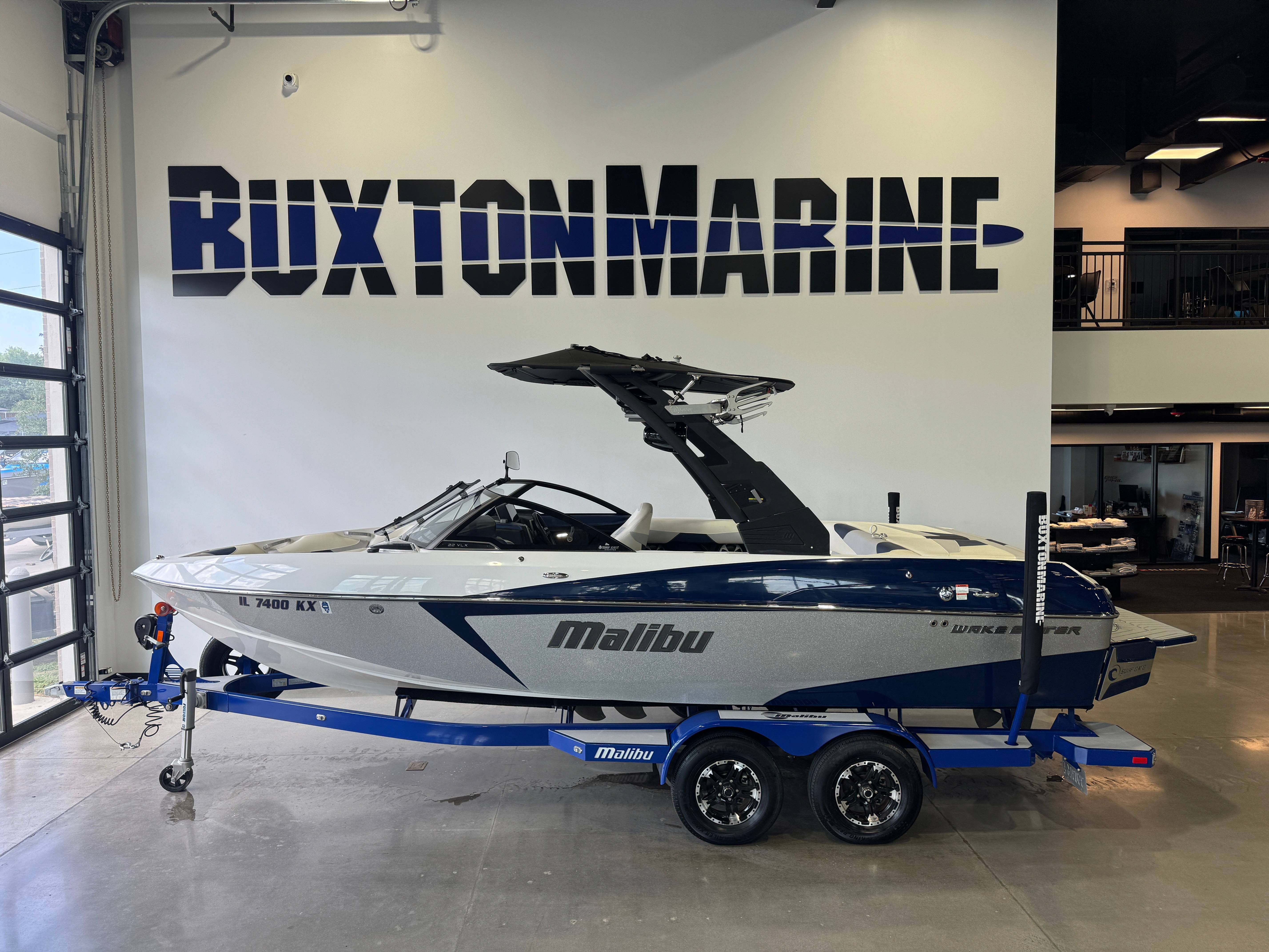 2018 Malibu 22 VLX