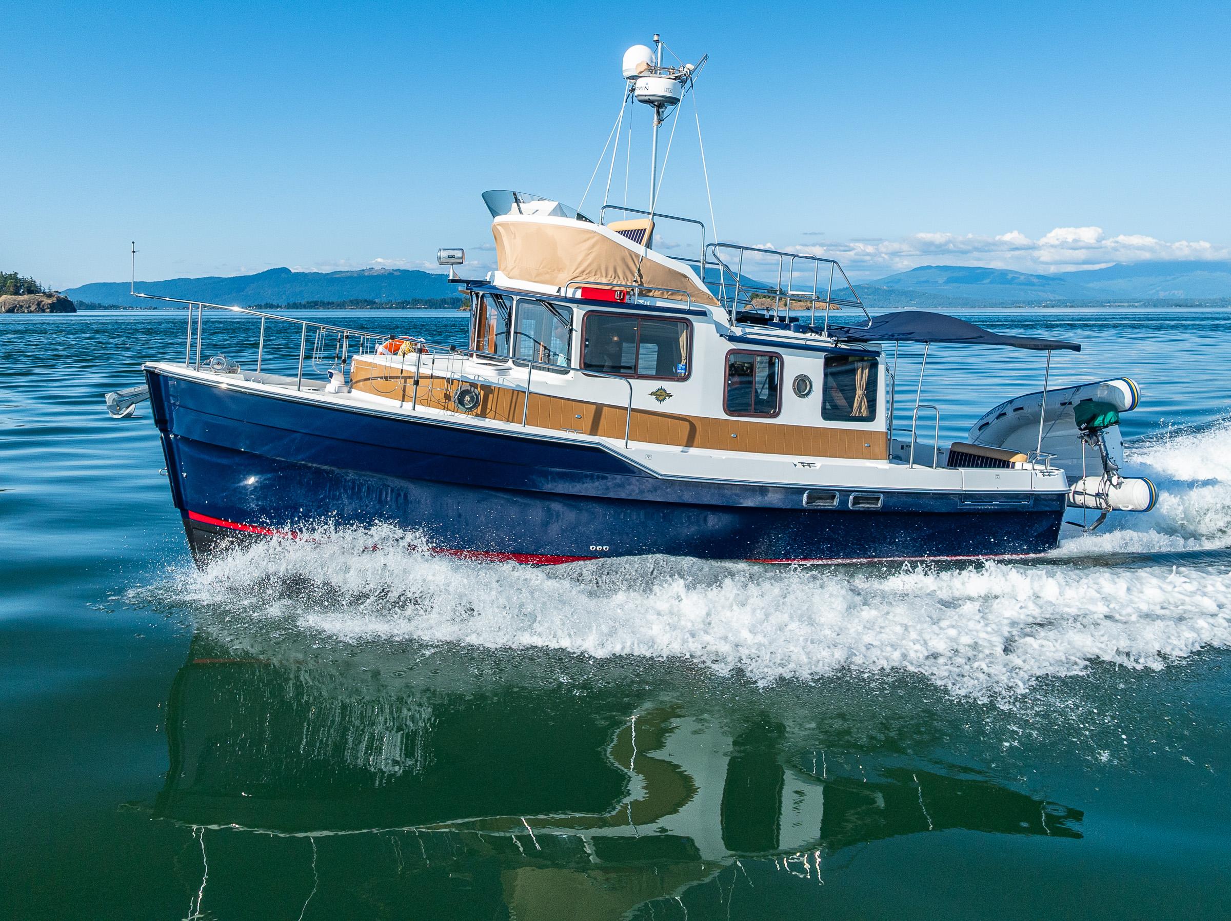 2014 Ranger Tugs R-31CB
