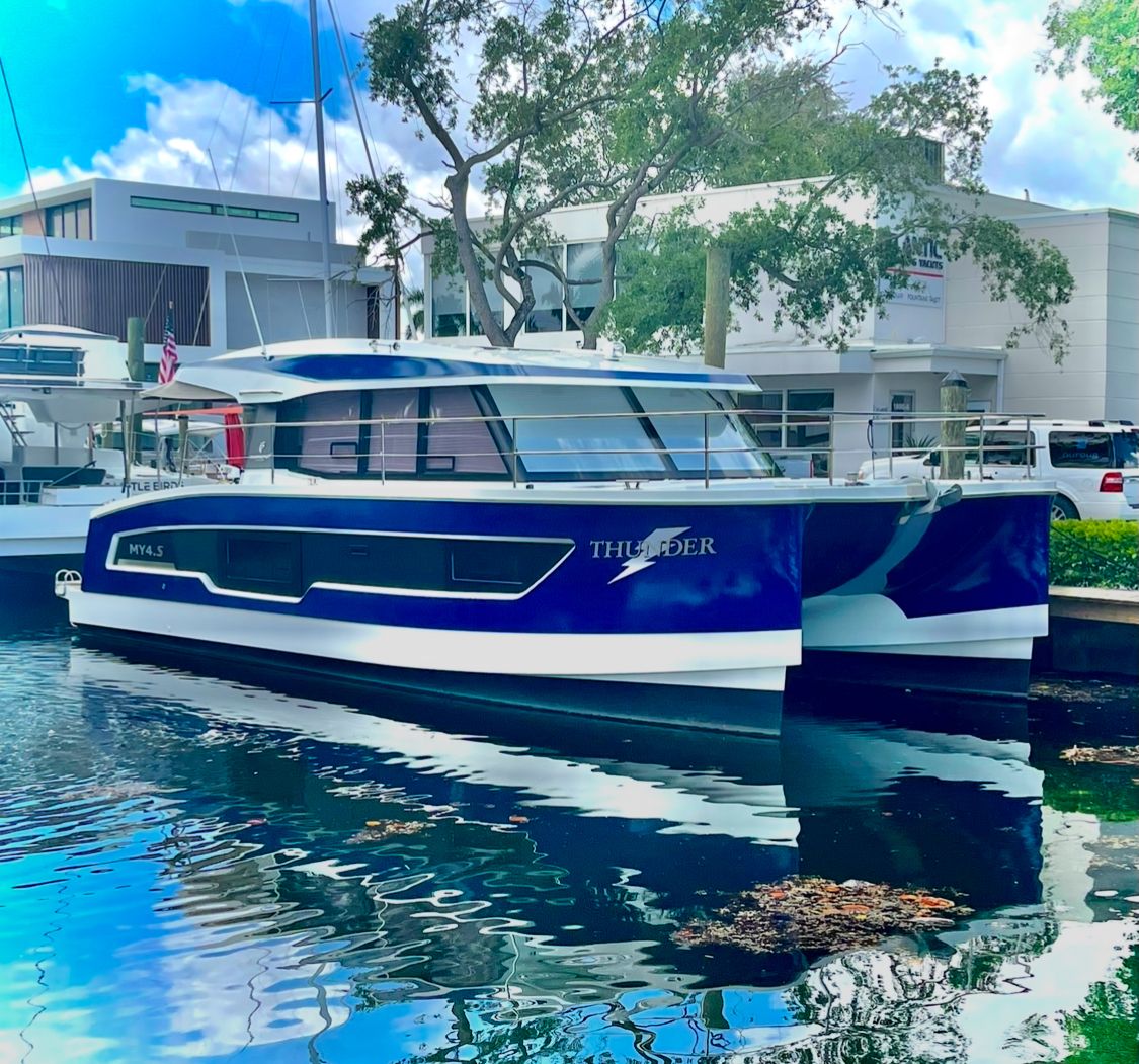 2021 Fountaine Pajot MY4S