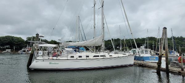 1997 Saga 43
