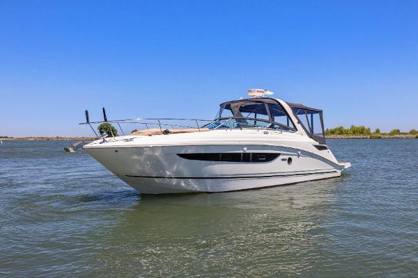 2014 Sea Ray 350 Sundancer