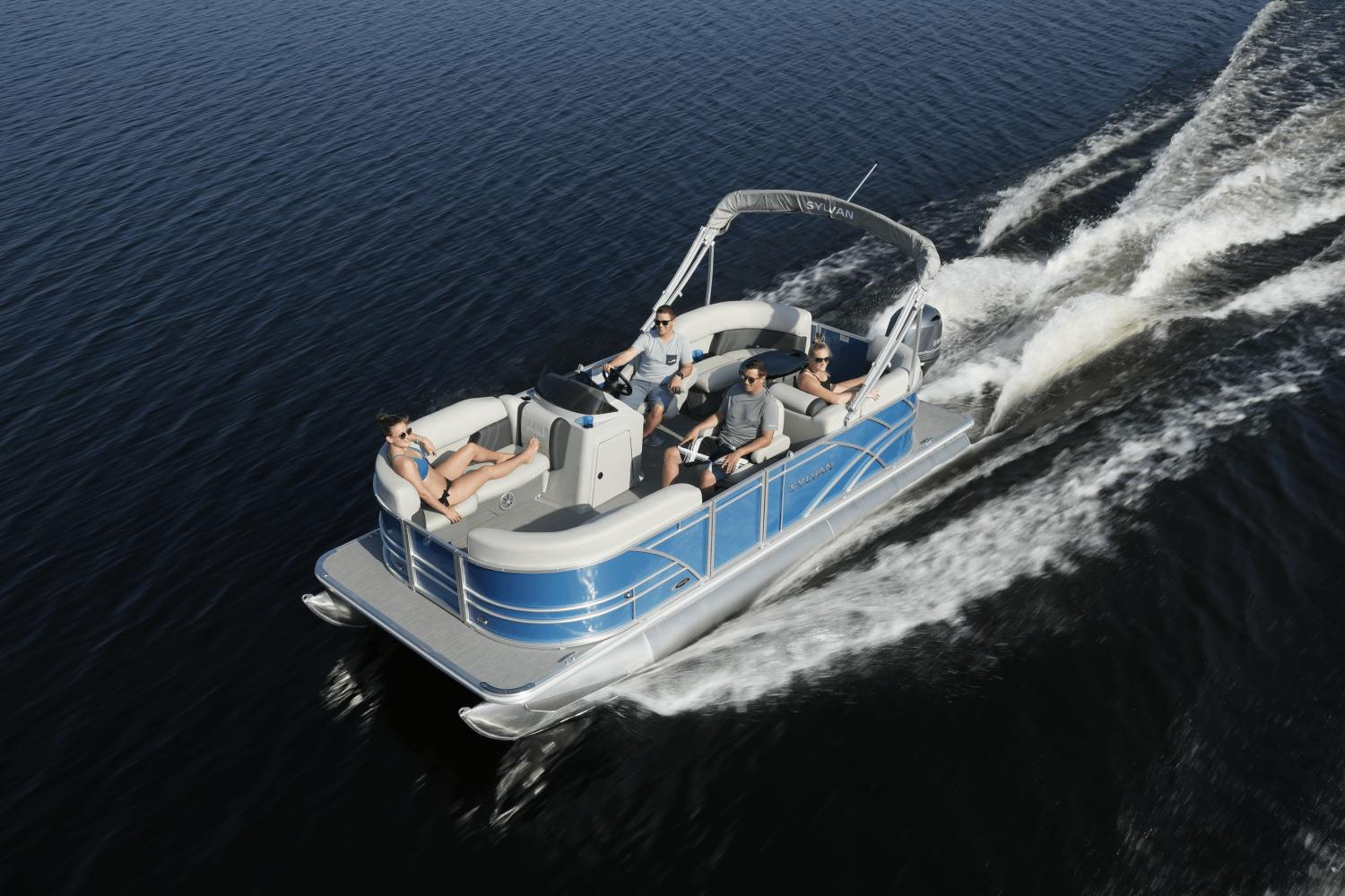 2025 Sylvan Mirage 820