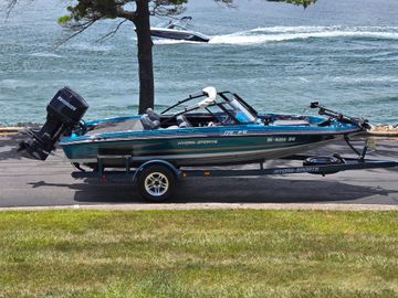 1994 Hydra-Sports 175 FS