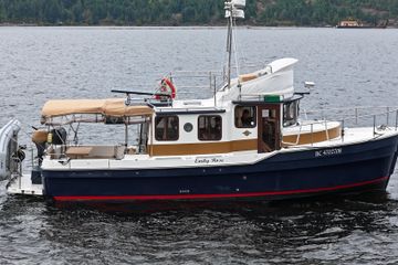 2015 Ranger Tugs R-31 CB
