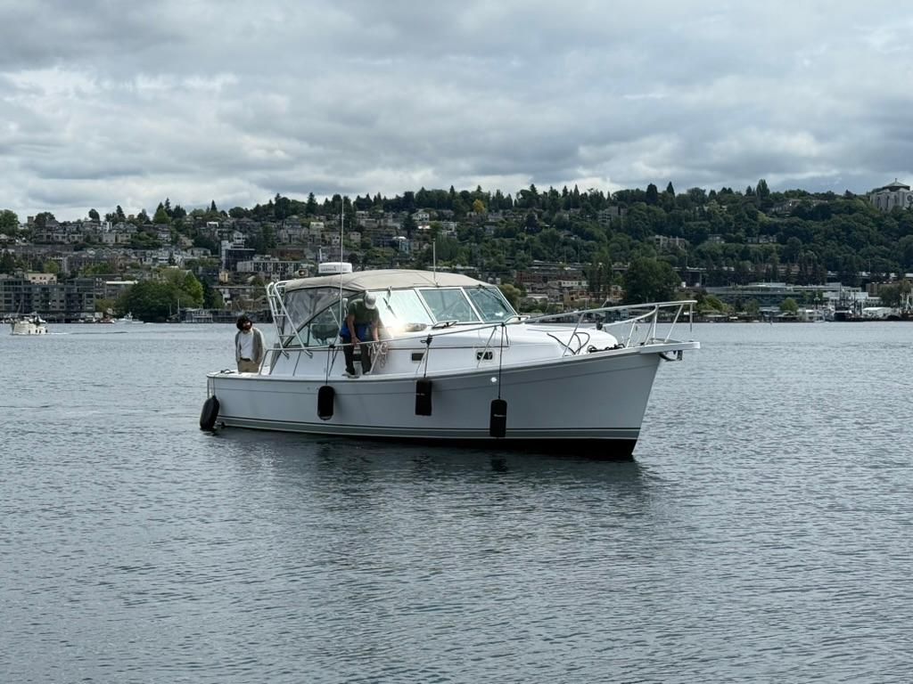 2000 Mainship Pilot 34
