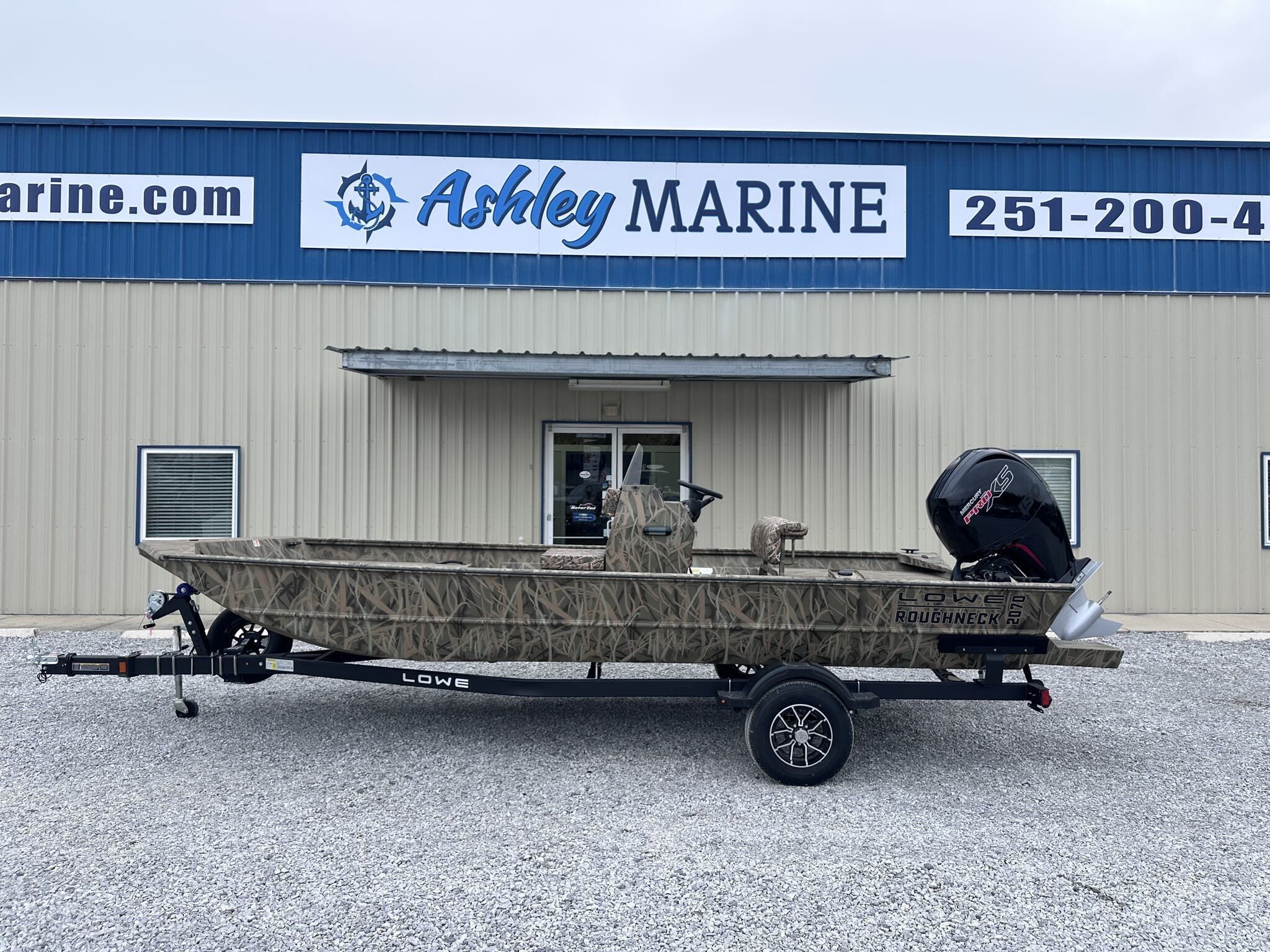 2026 Lowe Roughneck 2070CC