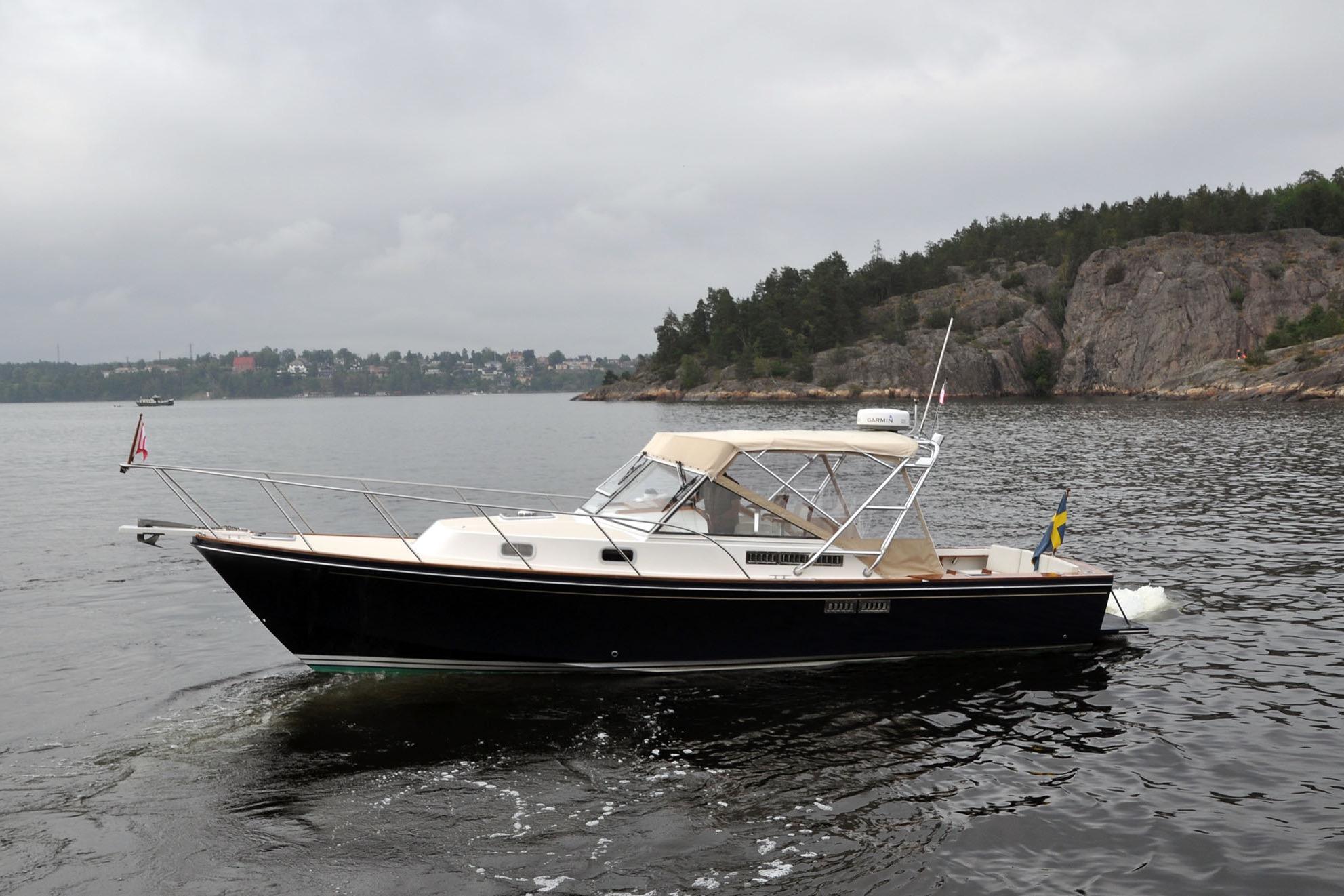 2001 Little Harbor WhisperJet 36