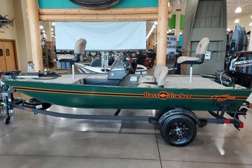 2026 Tracker Bass Tracker Classic Limited