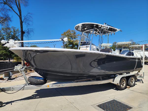 Sportsman Open 232 Center Console