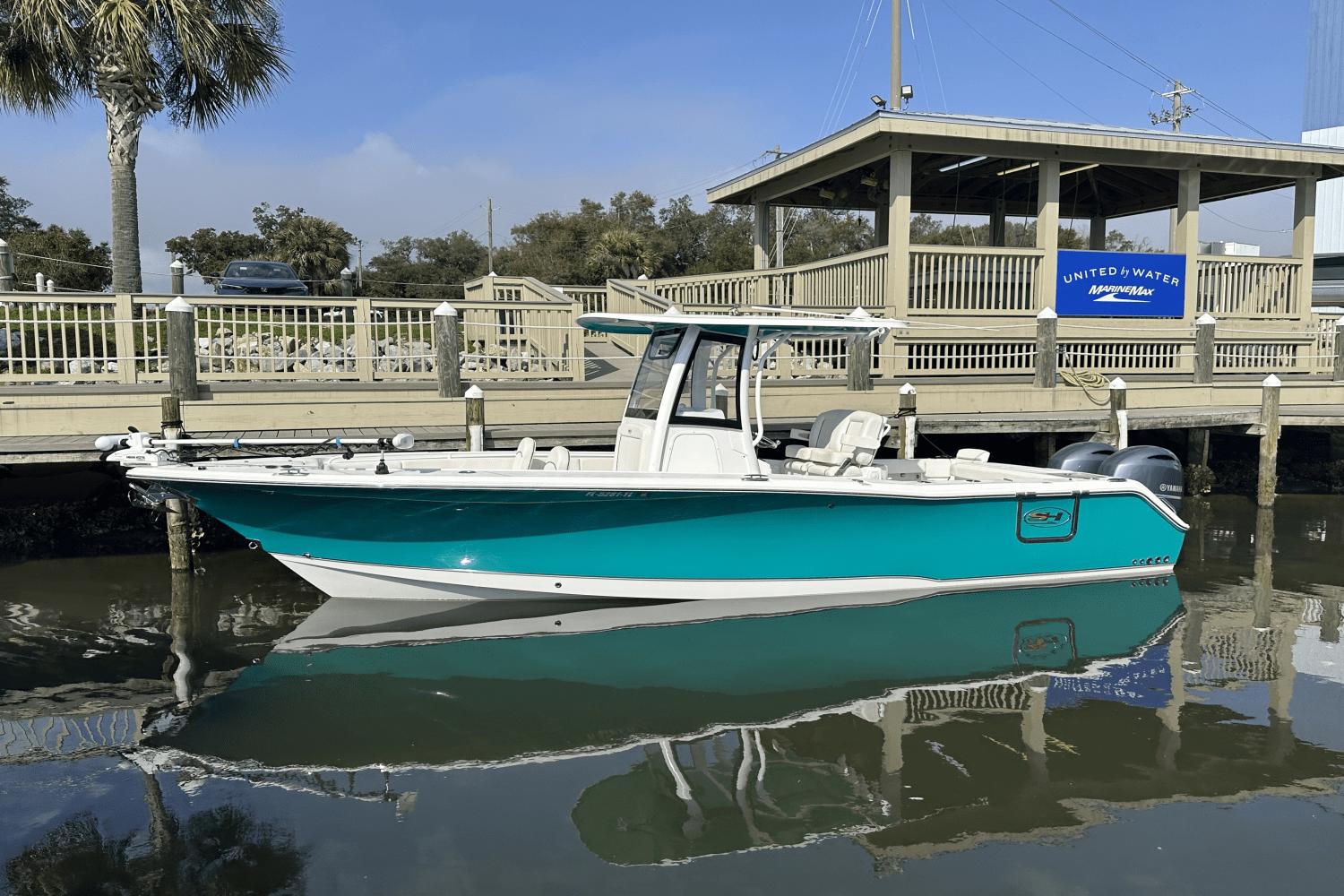 2022 Sea Hunt Gamefish 27