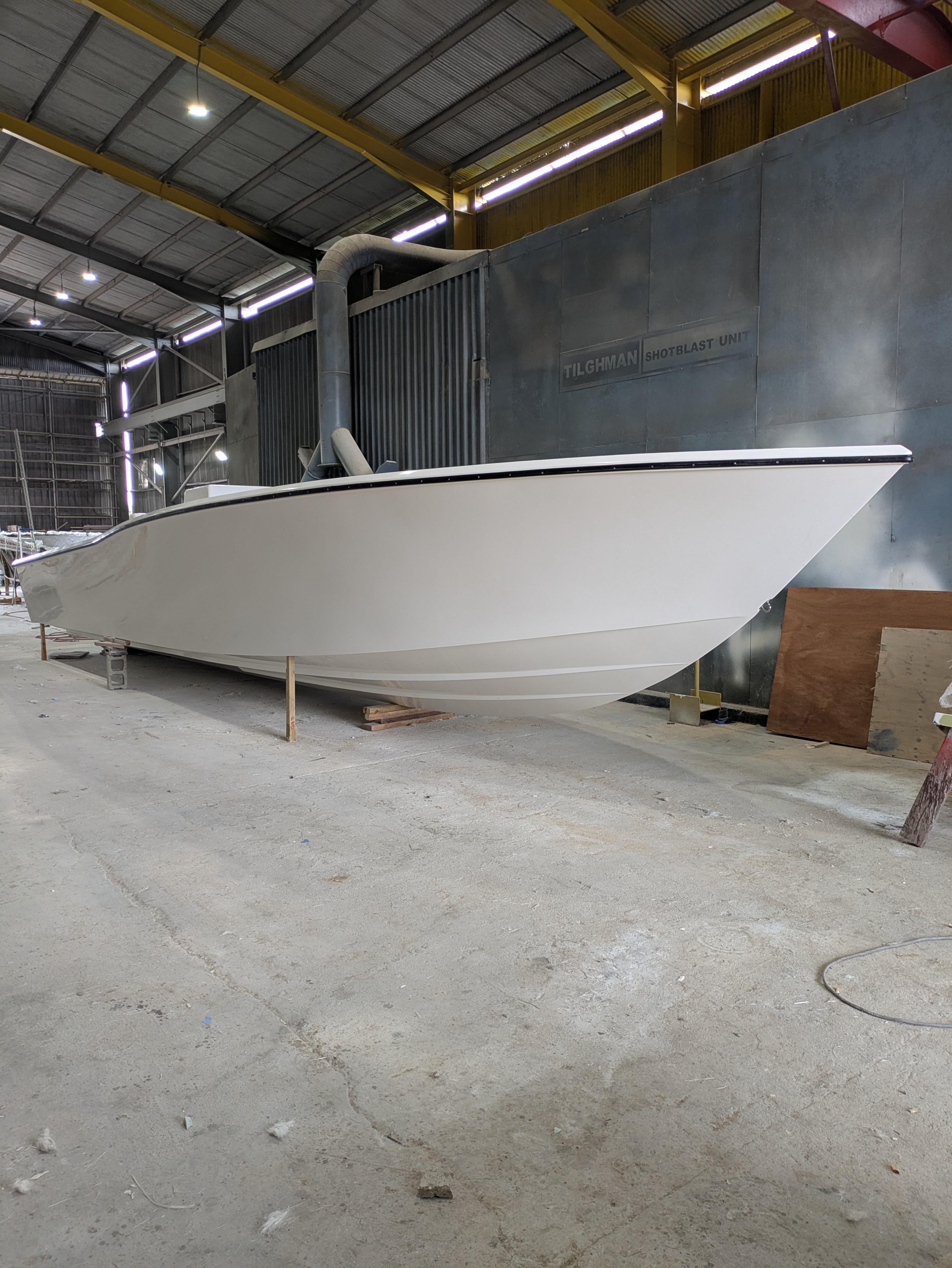 2025 Custom 42 CENTER CONSOLE