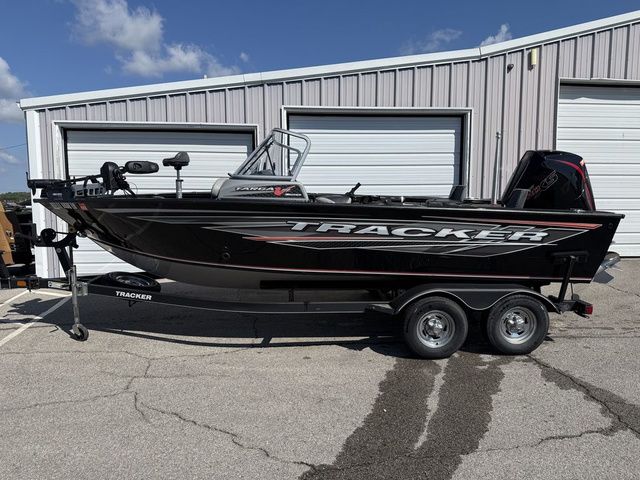 2019 Tracker Targa V-19 Combo