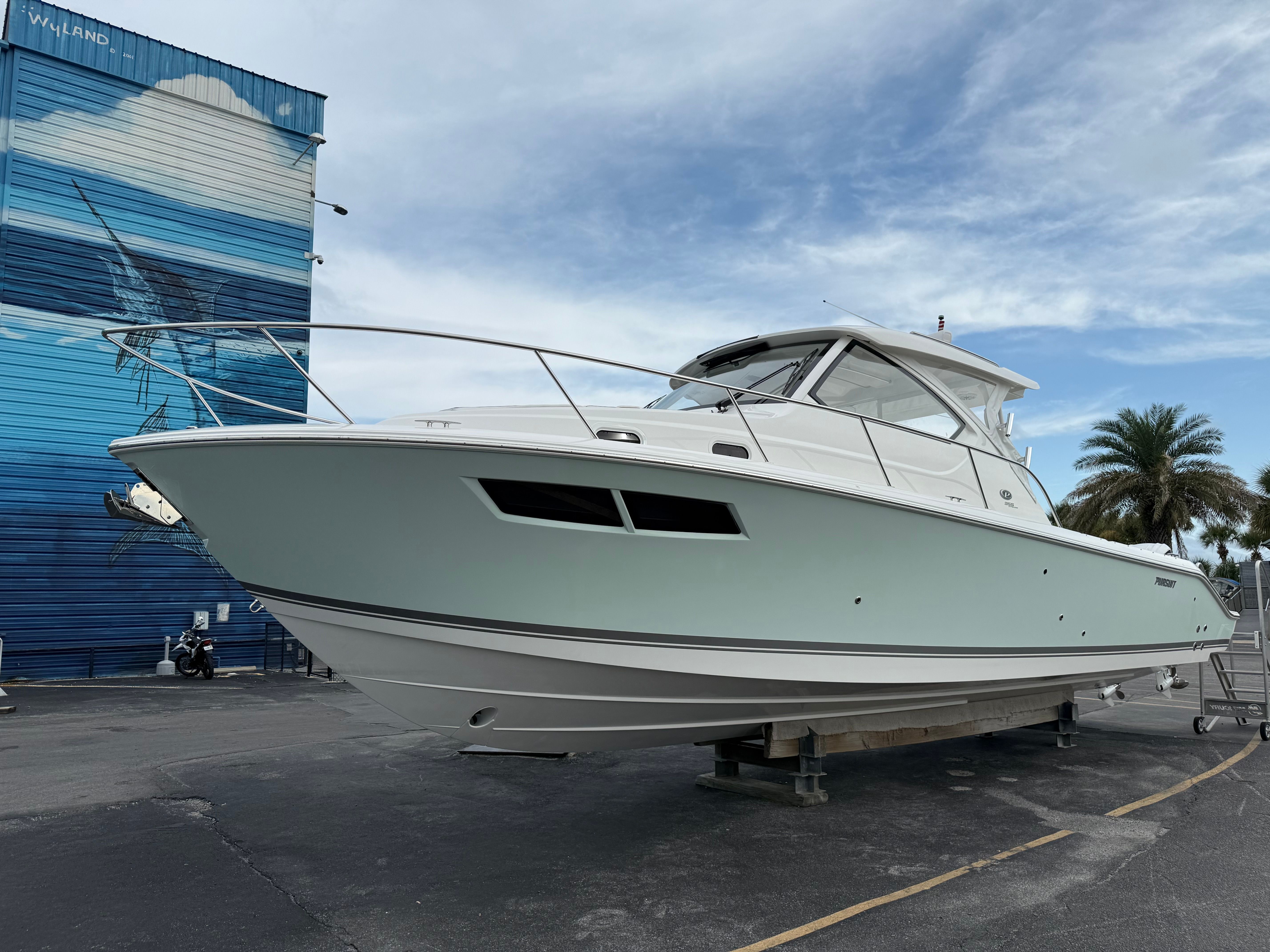 2026 Pursuit OS 355 Offshore