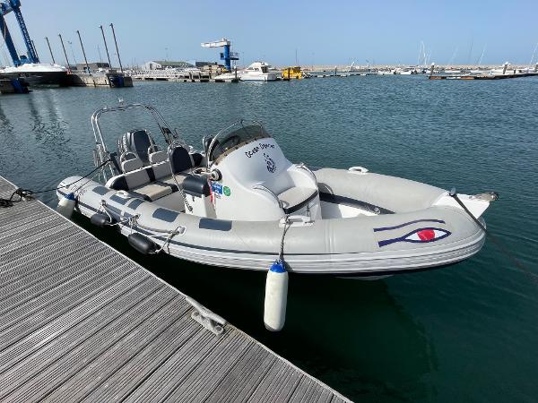 Ribeye 550 Playtime em Reino Unido  Pneumáticos usados 52515 - Cosas de  Barcos