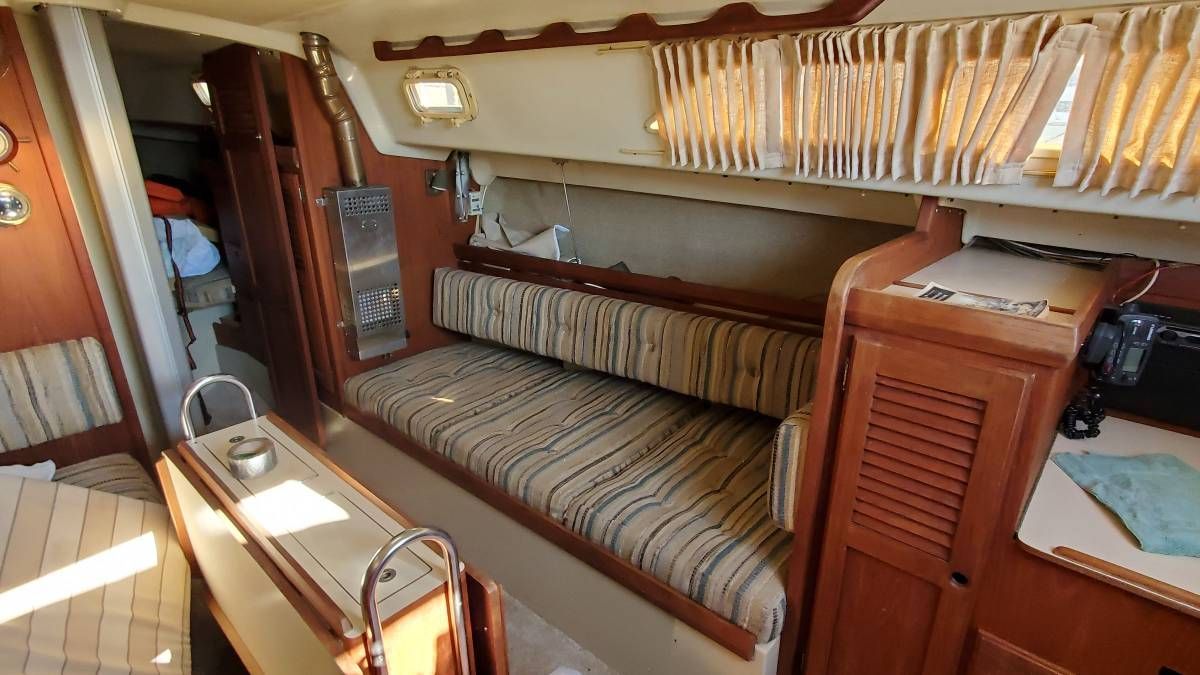 1982 O'Day 34