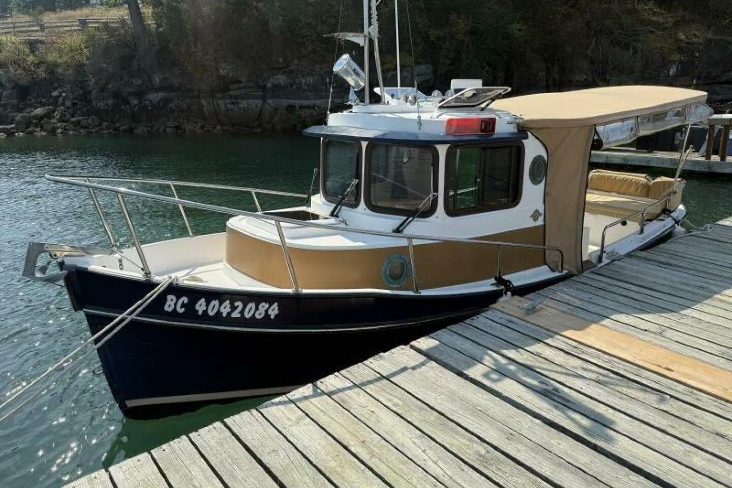 2013 Ranger Tugs R21-EC