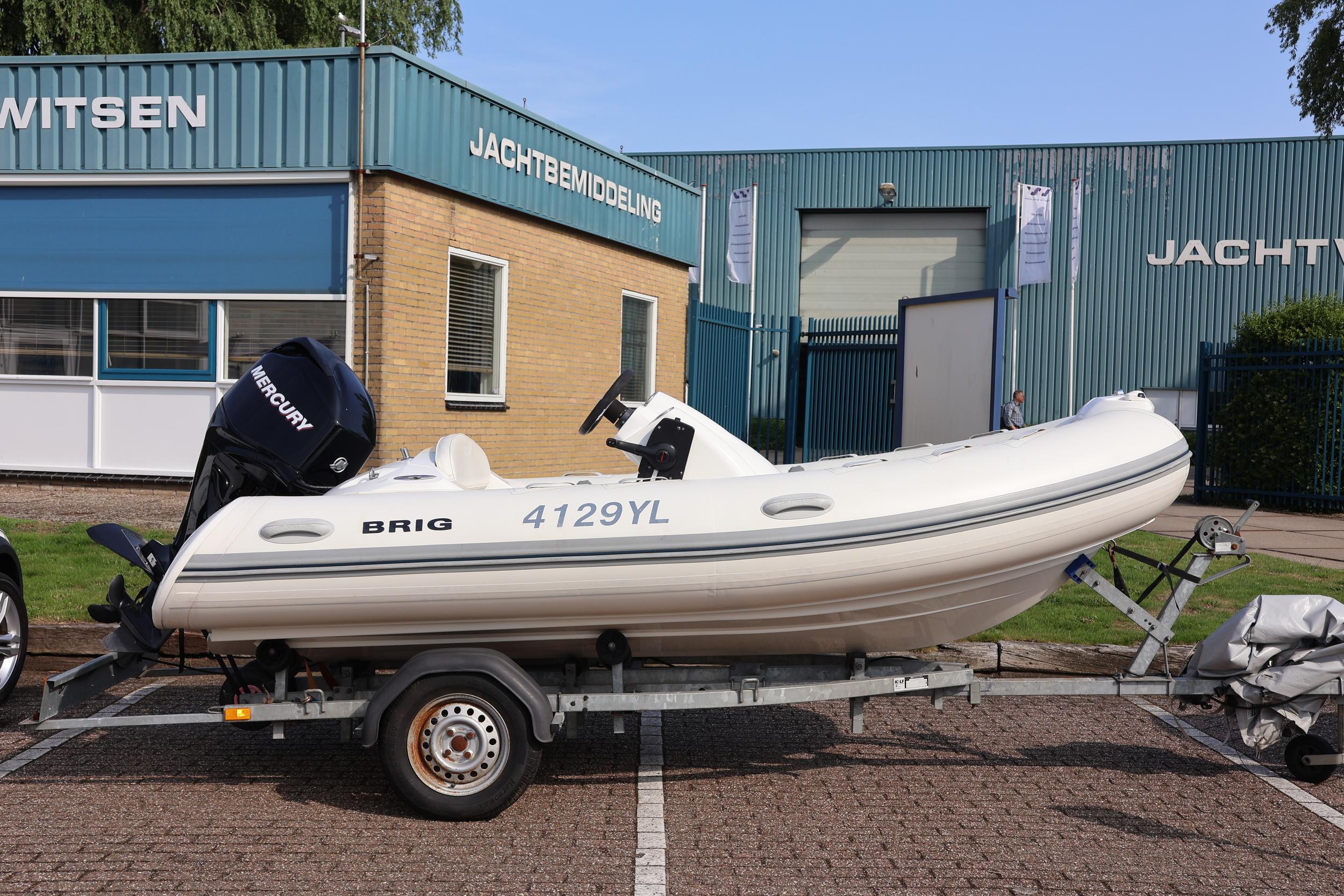 Brig EAGLE 380 Met 50 PK Mercury En Trailer