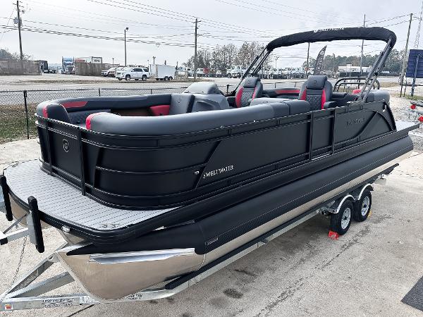 2025 Godfrey Sweetwater 22'-24' Split Bench Tritoon - 2286 SB