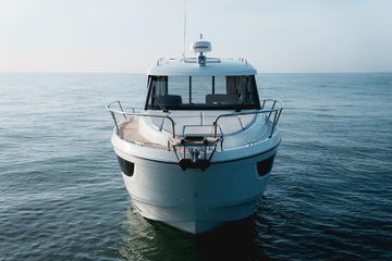 2025 Beneteau Antares 9 V2
