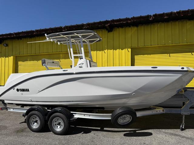 2025 Yamaha Boats 220 FSH Sport