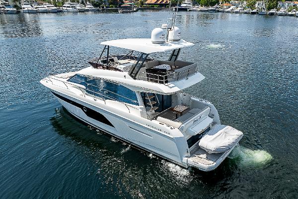 Prestige 520 Fly