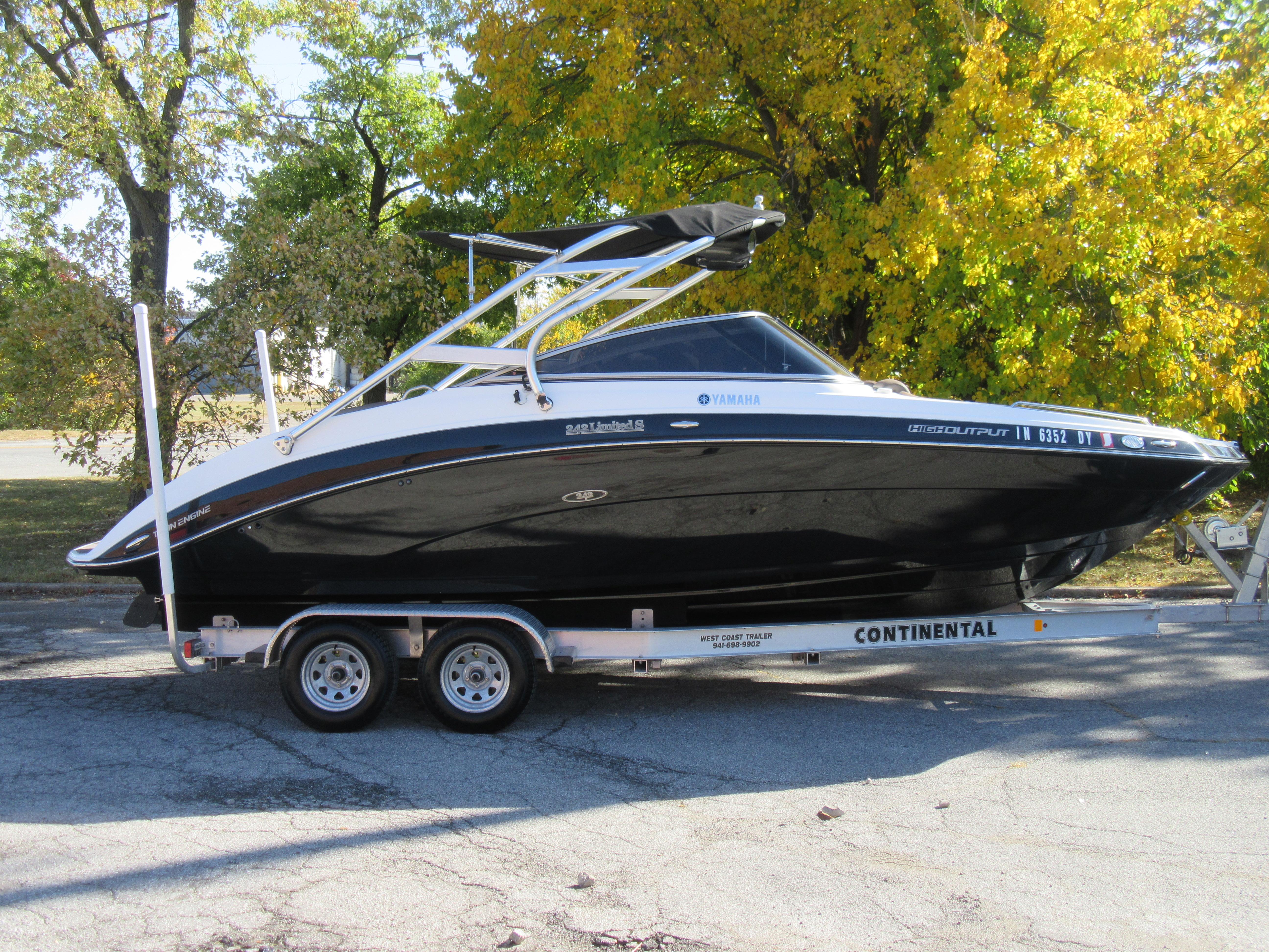 2012 Yamaha Boats 242 Limited S, Indianapolis Indiana - boats.com