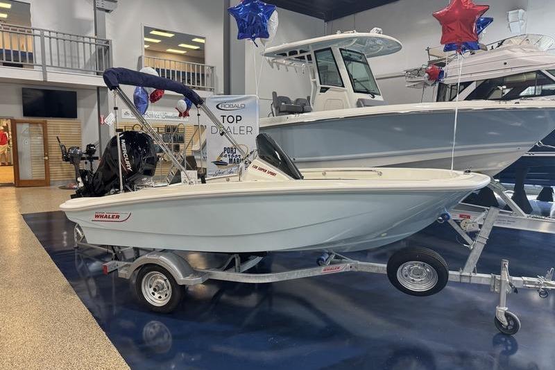 2025 Boston Whaler 130 Super Sport