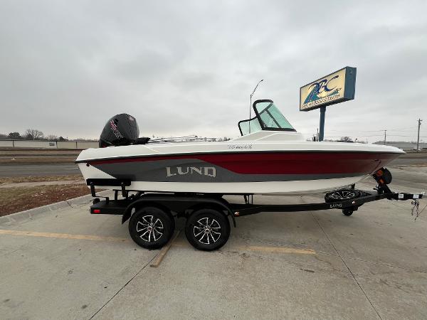 2025 Lund 185 Impact GL