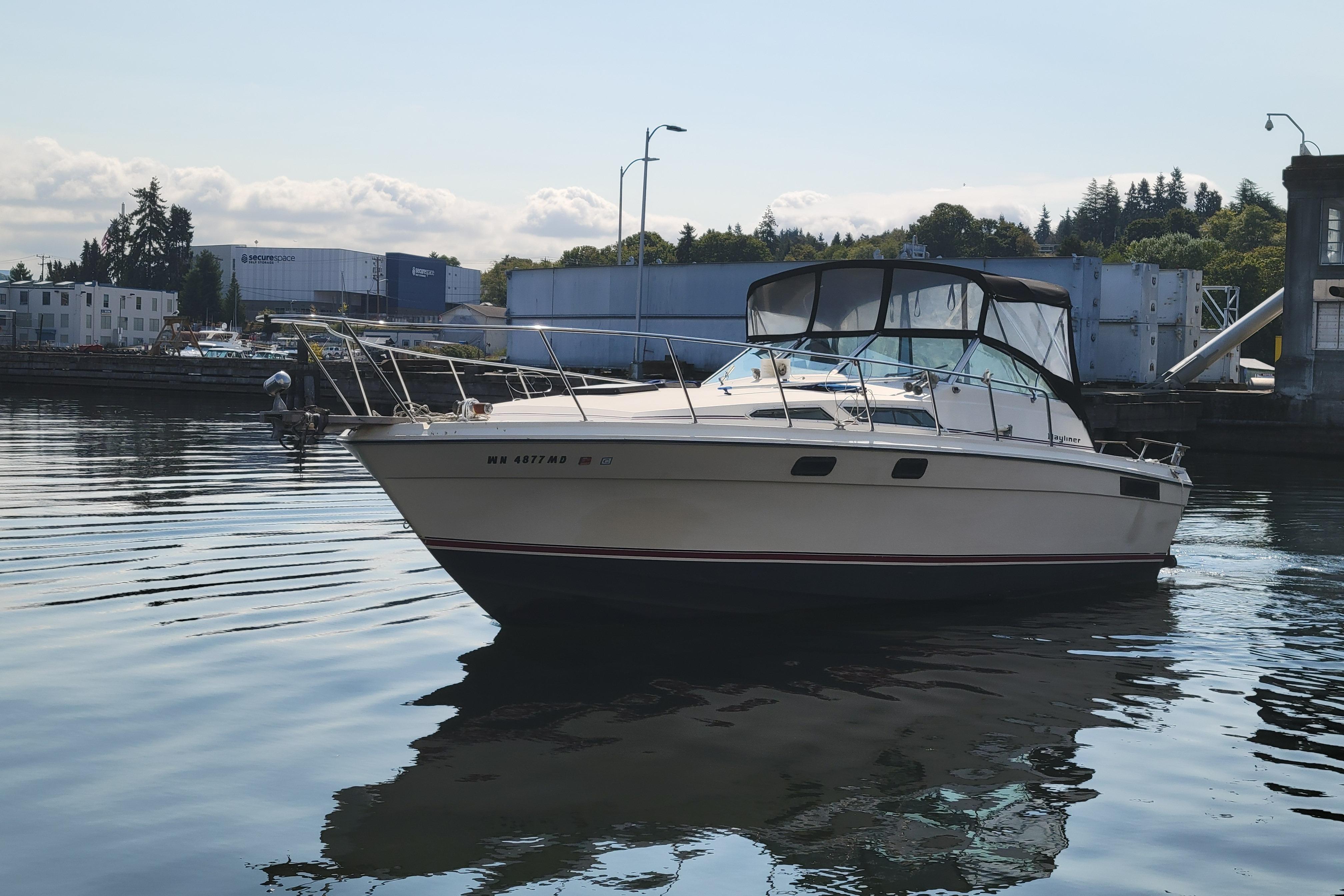 1979 Bayliner 3250