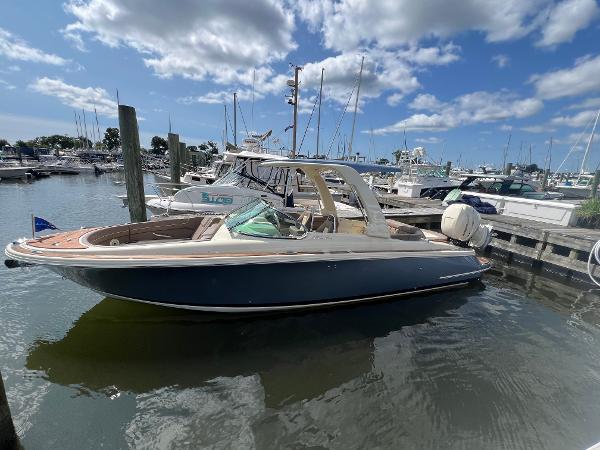 2023 Chris-Craft Launch 28 GT