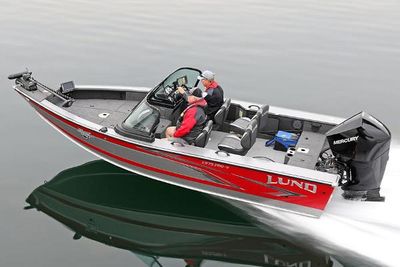 Lund 1975 Pro-v Boat