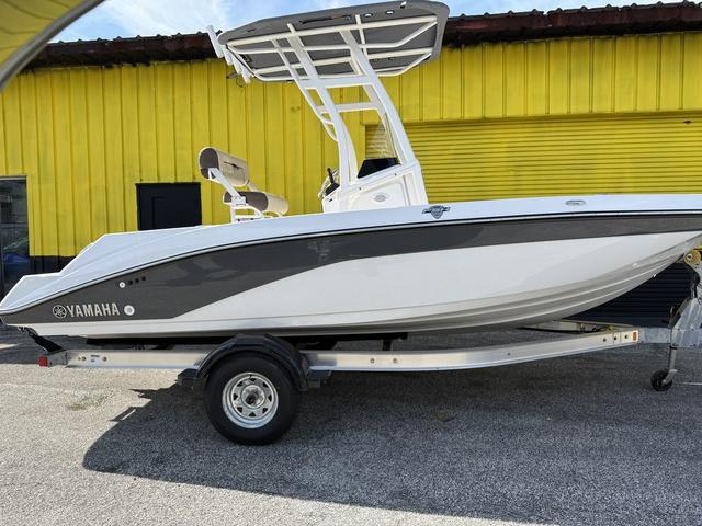 2025 Yamaha Boats 195 FSH Sport