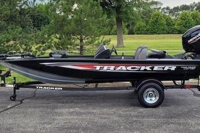 2026 Tracker Pro Team 175
