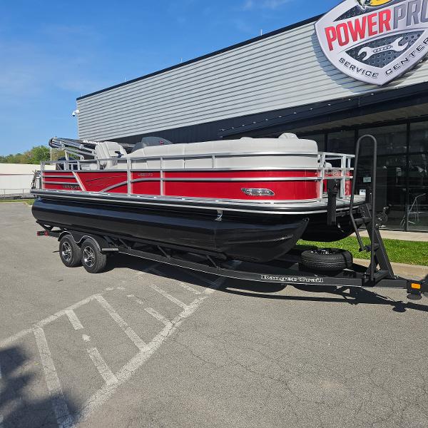 2025 Ranger Reata 220FC