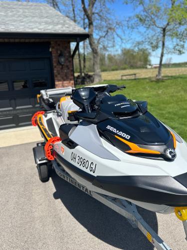 2022 Sea-Doo Fish Pro Trophy