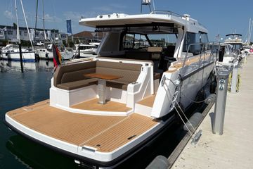 2025 Aquador 400 HT
